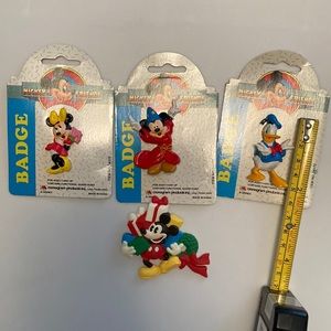 Disney pins